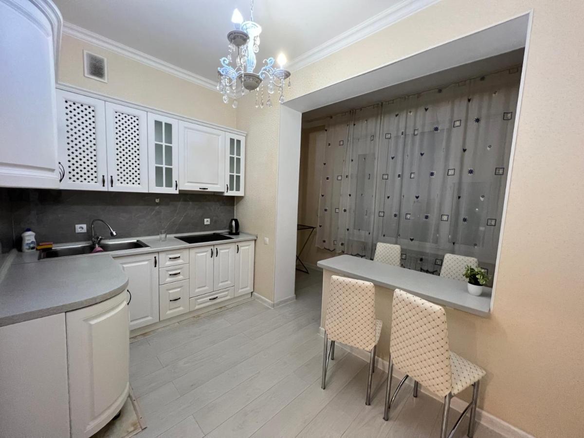 Whitehome In Park Avenue Astana Buitenkant foto