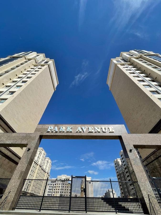 Whitehome In Park Avenue Astana Buitenkant foto