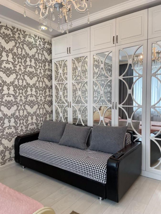 Whitehome In Park Avenue Astana Buitenkant foto